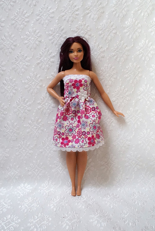 Šaty pro Barbie 2016 - curvy - baculku — foto 1