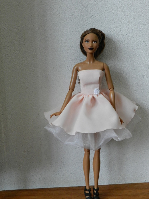 Šatičky pro Barbie — foto 1