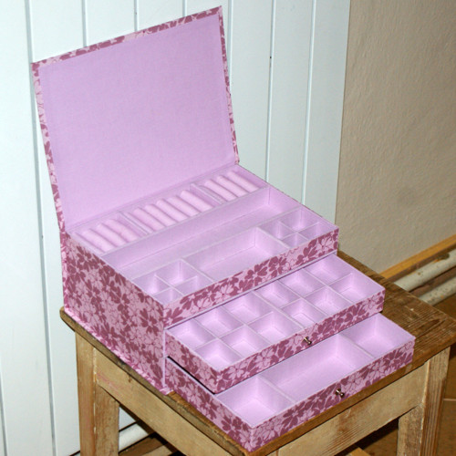 Sequins Amethyst - šuplíkatá — foto 1
