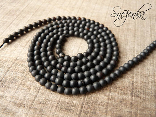 Onyx matovaná kulička 4 mm, 4 ks