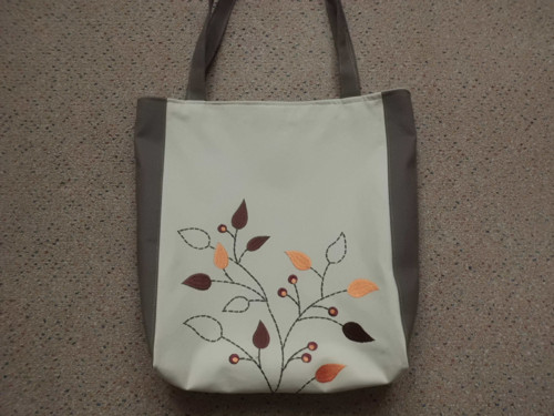 Vyšívaná — foto 1