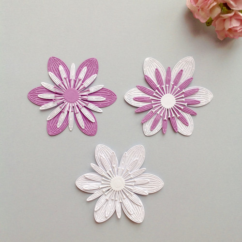 Kvetina- sada 3 ks mix, barva dle přání ( KVE 8 )