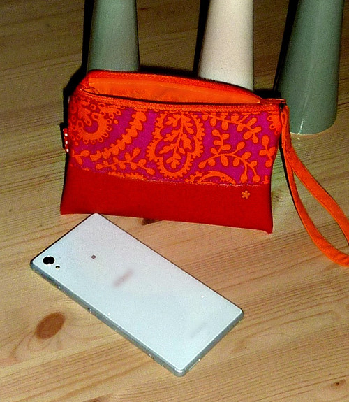 Small necessity 7 — foto 1