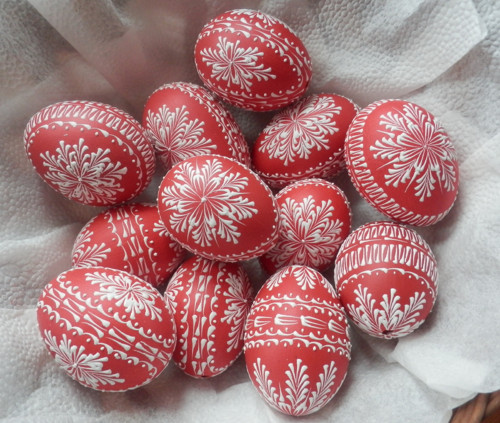 Voskované kraslice červené — foto 1