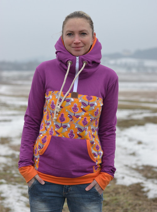 Pivoňková mikina — foto 1