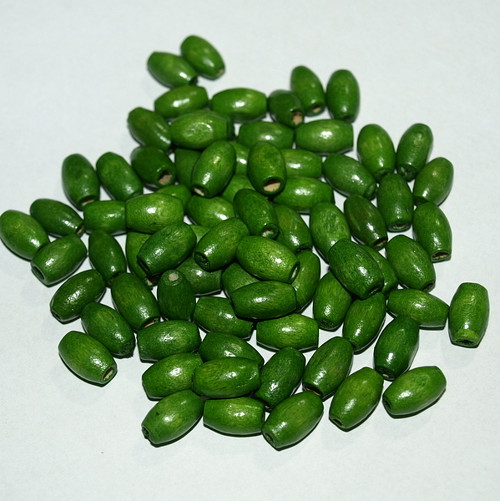 Dřevěné korálky - válečky 6 x 10 mm (cena 100ks)