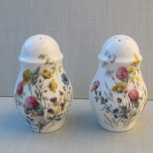 Porcelánová solnička+pepřenka — foto 1