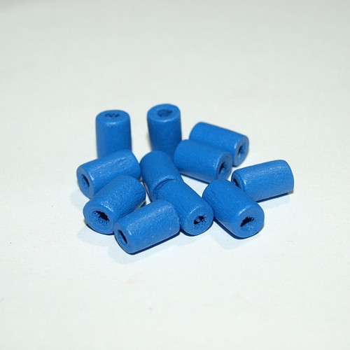 Dřevěné korálky - válečky 6 x 10 mm (cena 100ks)