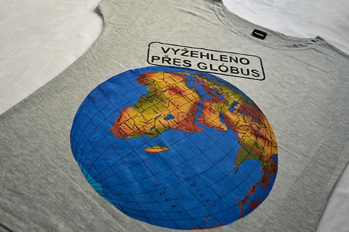 Těhotenské triko "Vyžehleno přes glóbus" šedý melí