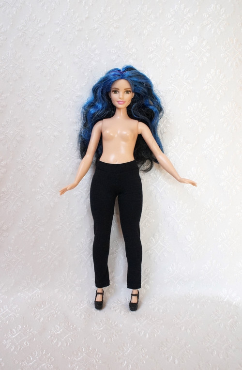 Leginy pro Barbie 2016 - curvy - baculku — foto 1