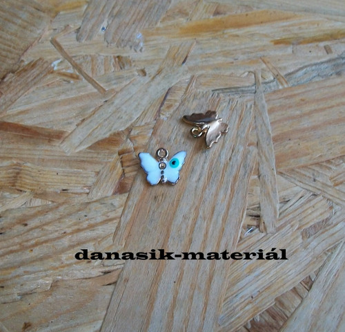 BÍLÍ MOTÝLCI - 2 ks — foto 1