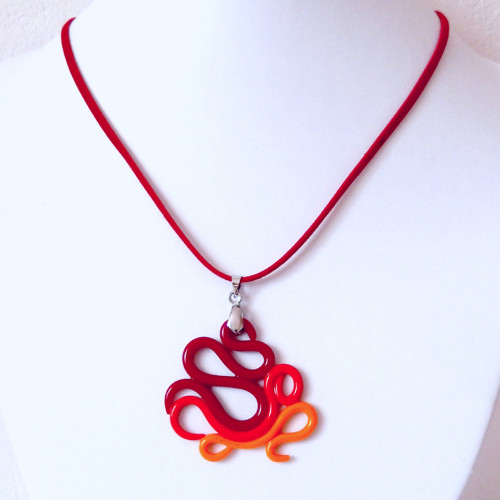 Červeno-oranžový ornament — foto 1