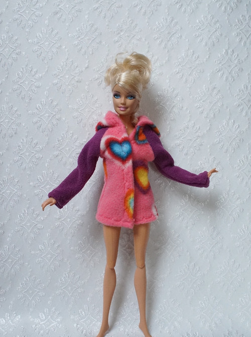 Kabátek s kapuckou pro Barbie — foto 1