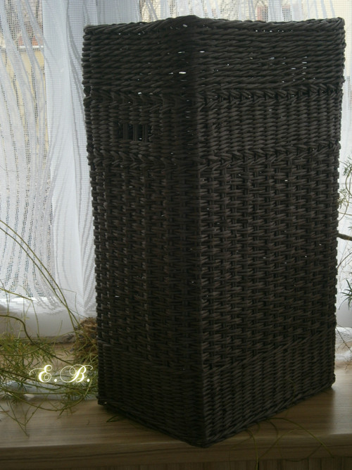 Velký hnědý koš — foto 1