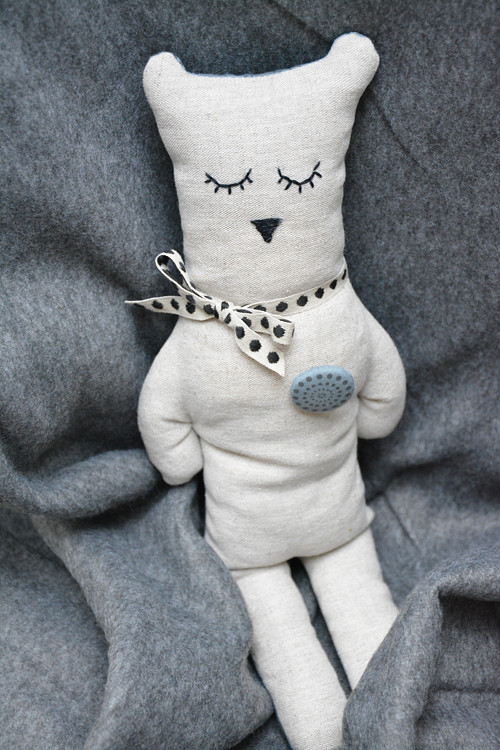Bubu Bear grey, double sided — foto 1