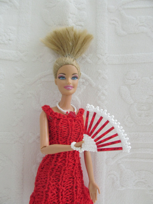 Vějíř a náhrdelník pro Barbie — foto 1