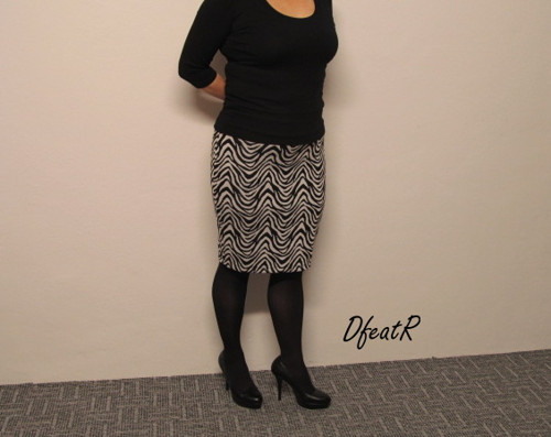 Úpletová sukně *vlnky* — foto 1