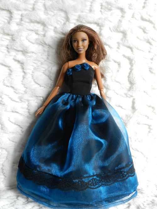 Šatičky pro Barbie — foto 1
