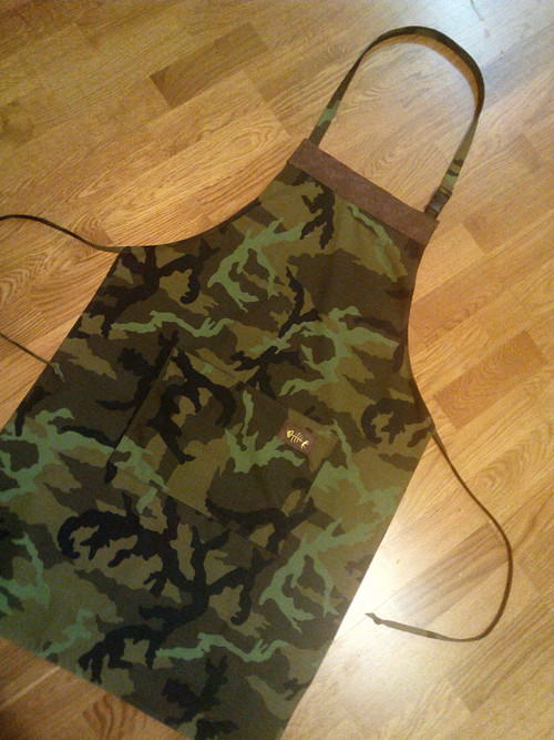 Zástěra ARMY:-) — foto 1