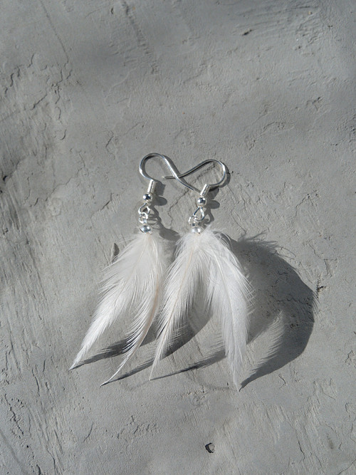 Lehké jak... pírko handmade náušnice (c.2) — foto 1
