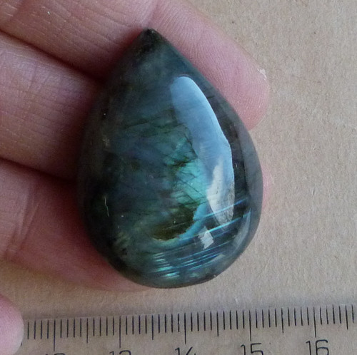 Labradorit — foto 1