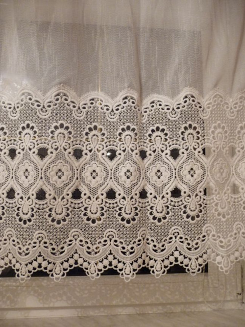 Macramé záclona smetanová — foto 1