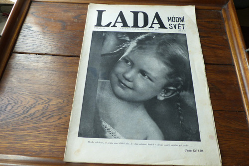 Časopis LADA - módní svět 11/1932 — foto 1