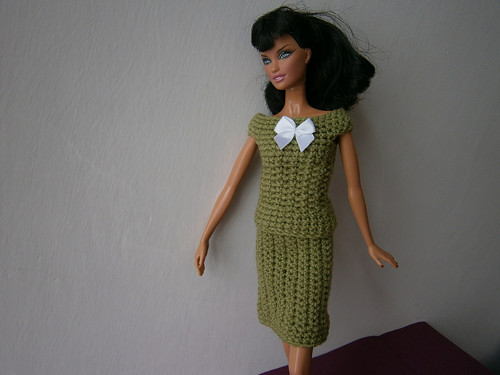 Sukně a tričko na barbie — foto 1