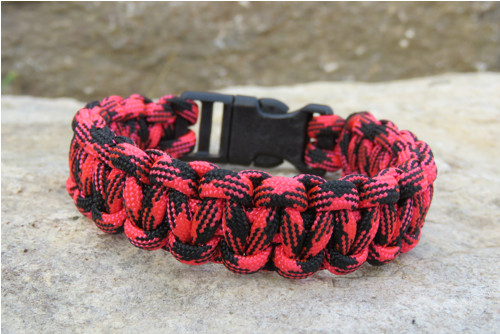 Náramek PARACORD — foto 1