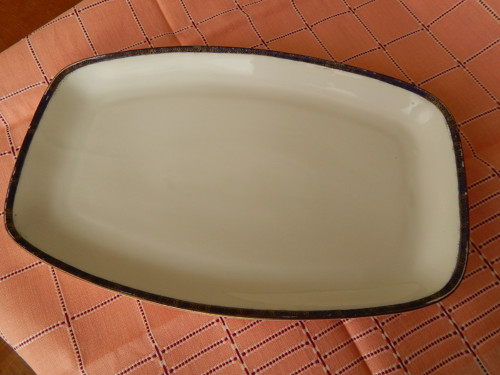 Servírovací mísa prostřední .. 36 x 23