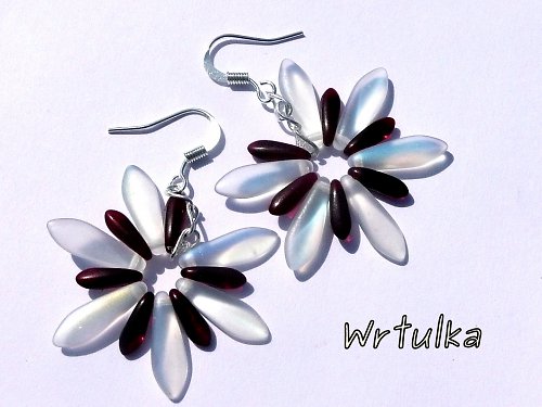Naušnice " Red-white small marguaritas " — foto 1