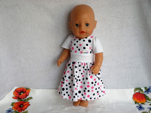 Šatičky pro Baby Born — foto 1