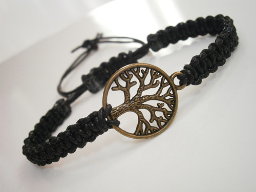 "Strom života" - černý náramek (macramé) - Unisex — foto 1