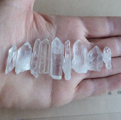 Křišťál - krystal - 9 ks (K2) — foto 1
