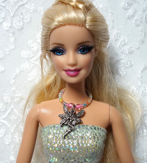 Náhrdelník pro Barbie s vílou — foto 1