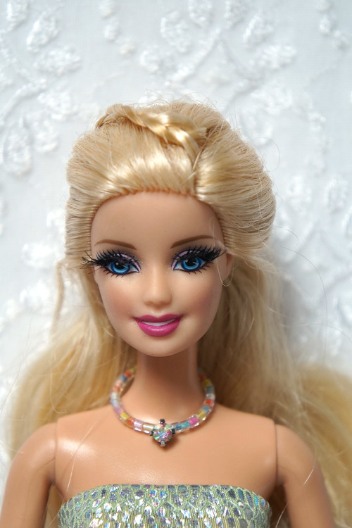 Šperk pro Barbie s kamínkem — foto 1