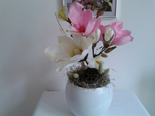 Celoroční dekorace s magnolií — foto 1