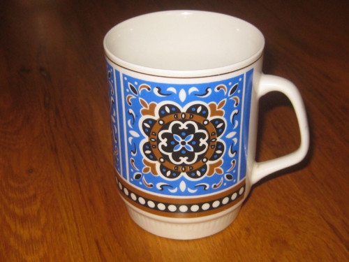 Retro hrnek-modré ornamenty — foto 1