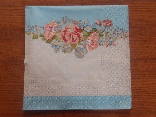 Ubrousek na decoupage - růžičky a puntíky