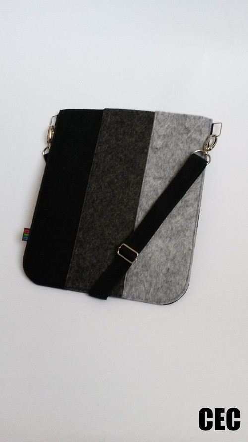 In grey-crossbody flat — foto 1