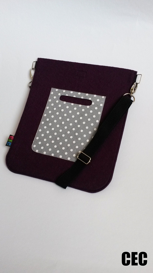 In aubergine-crossbody flat — foto 1