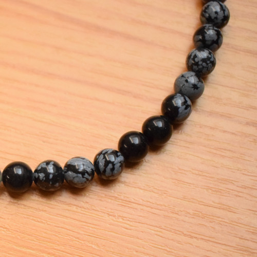 Vločkový obsidián 8 mm -4 kusy