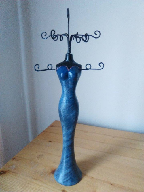 Stojánek na šperky — foto 1