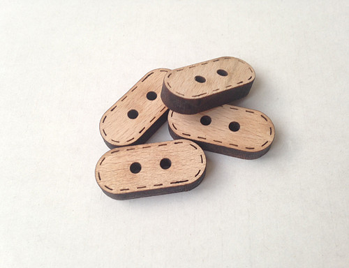 Dřevěný knoflík - OBDÉLNÍKOVÝ 2,6cm