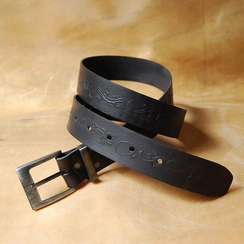 Černý opasek 132cm — foto 1
