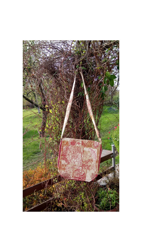 Kabelka cross-body s klopou