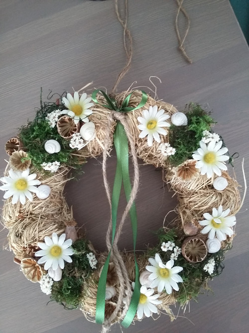 VĚNEČEK ,, VŮNĚ LOUKY U LESA " — foto 1