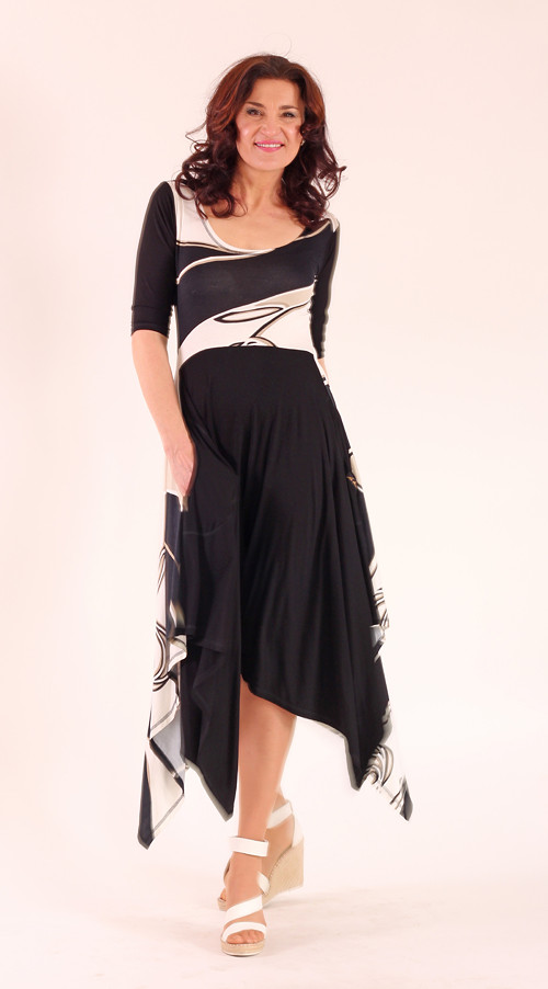 Černobílobéžové šaty — foto 1