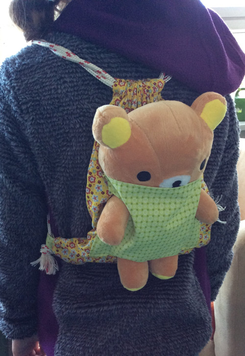 Baťůžek S Medvídkem — foto 1