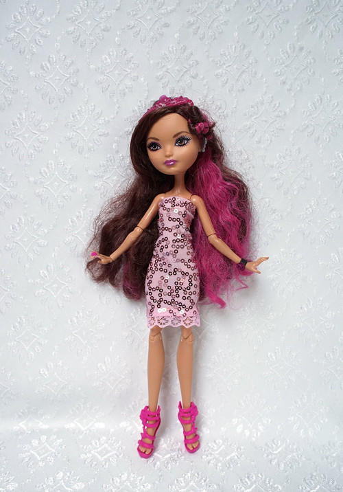 Šaty pro MH / Ever After High — foto 1